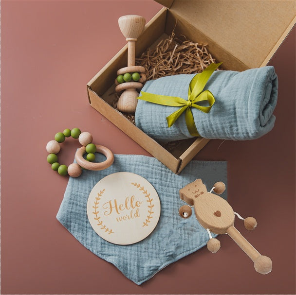 Nebi - Geschenkset, Spielzeug, Rassel, Holzspielzeug