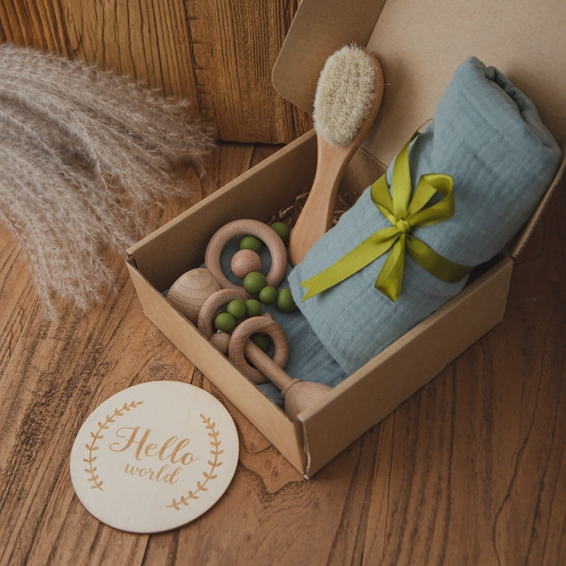 Hello - Geschenkset für Neugeborene